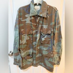 Vintage Lightweight Camouflage Men's Jacket approx size Large